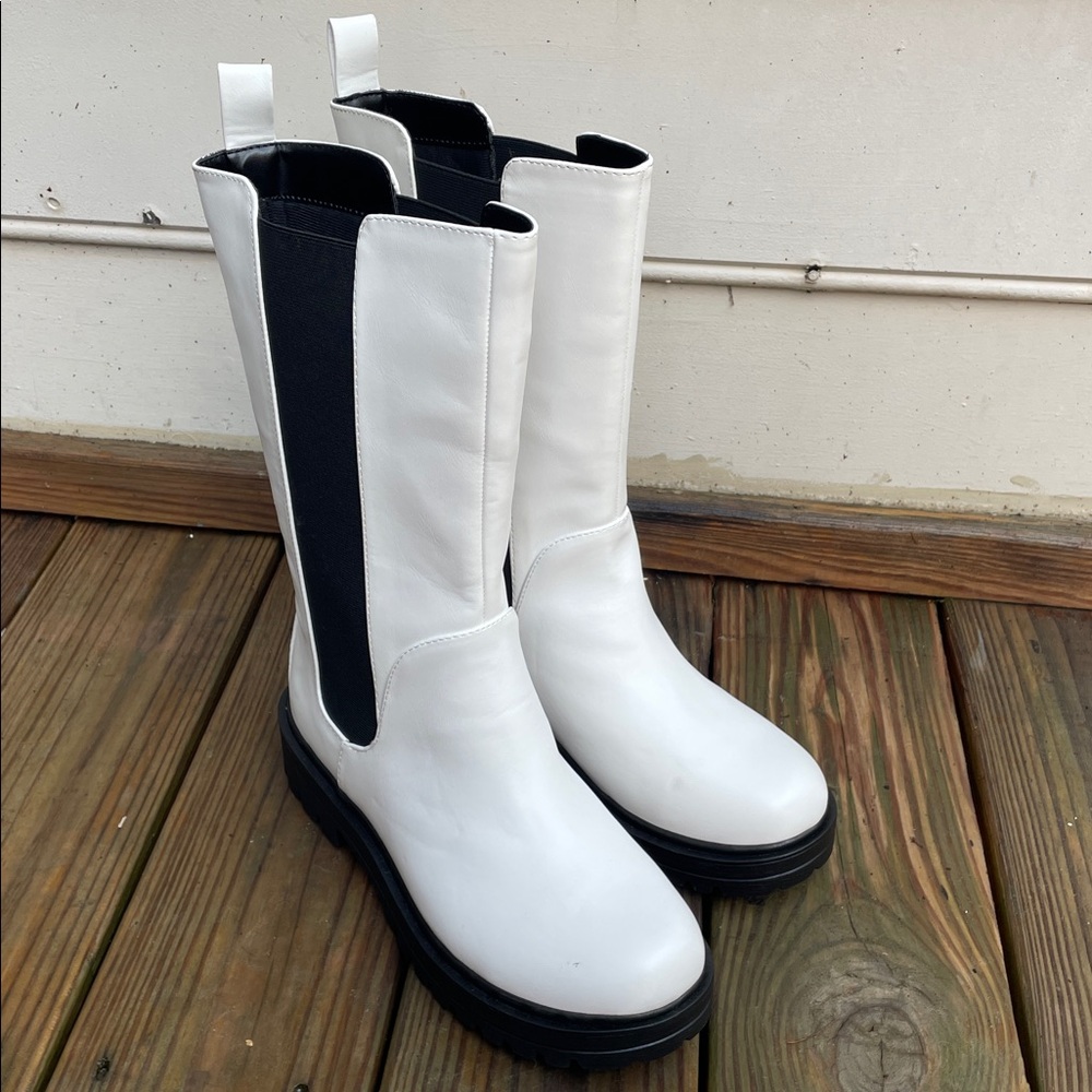 SODA White Chelsea Lug Sole Mid Calf Boots Size 11